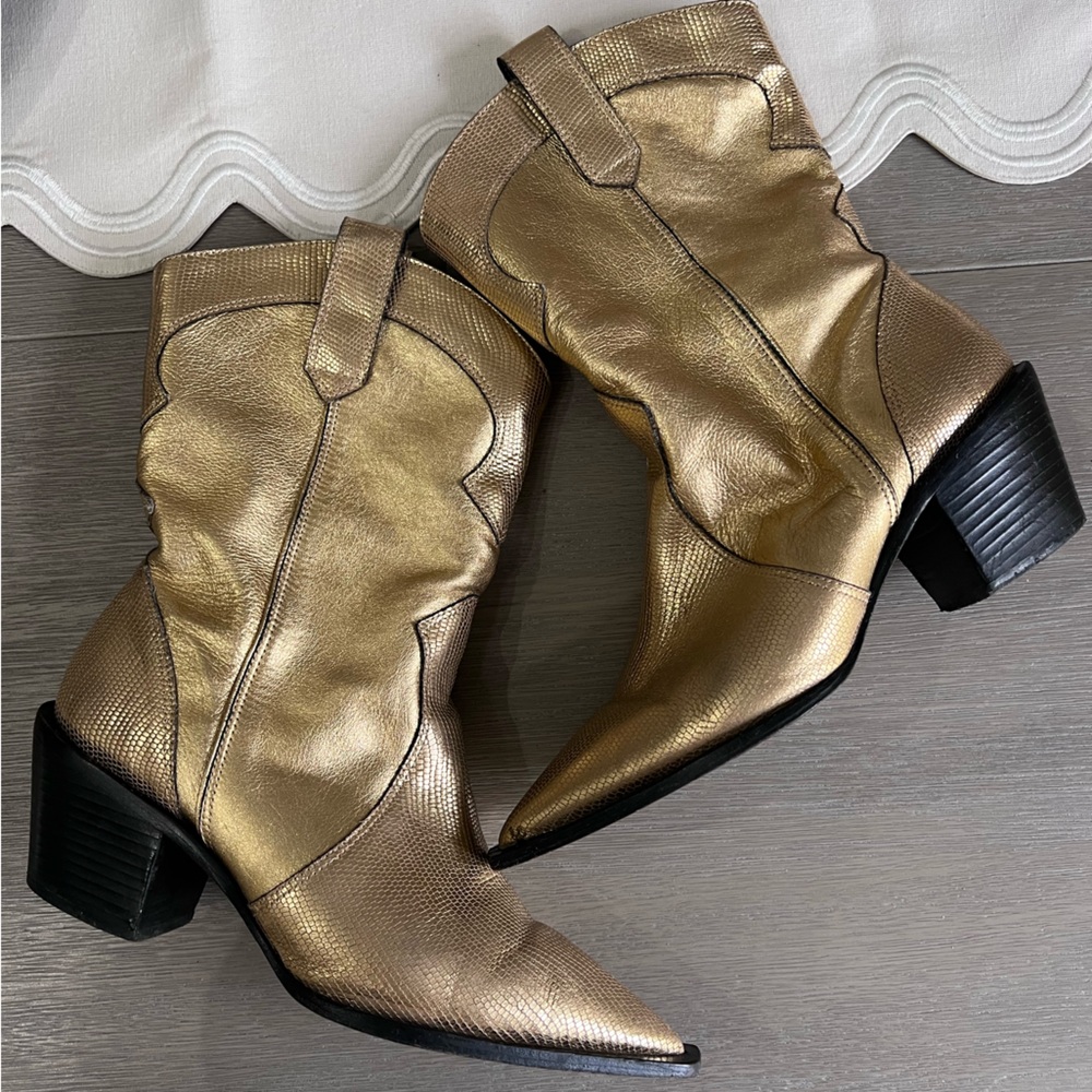 Vicenza Gold Cowboy Boots